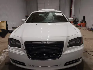 2014 Chrysler 300 with VIN 2C3CCAGGXEH384728, listed as a IAAI auction lot 41394638 with 151,362 mi miles. Bid and sale history available at carsss.com. Image 13.