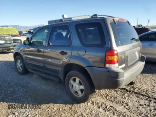 2002 Ford Escape XLS Choice with VIN 1FMYU021X2KC77142, listed as a Copart auction lot 77036384 with 213,292 mi miles and Clean title. Bid and sale history available at DreamBid. Image 2.