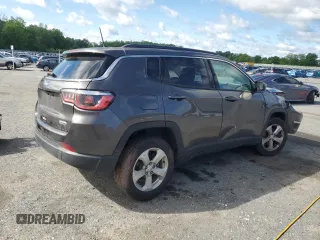 2019 Jeep Compass Latitude with VIN 3C4NJDBB1KT647036, listed as a Copart auction lot 58234915 with Not provided miles and Salvage title. Bid and sale history available at DreamBid. Image 3.