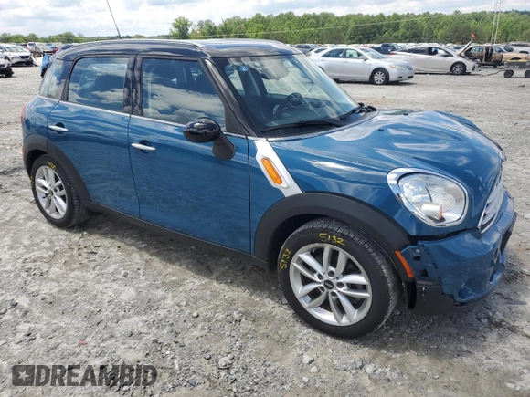 2012 MINI Countryman with VIN WMWZB3C55CWM30373, listed as a Copart auction lot 56836925 with 44,146 mi miles and Salvage title. Bid and sale history available at DreamBid. Image 4.