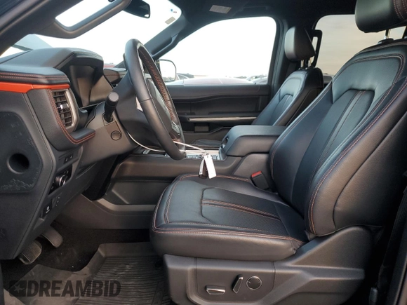 2023 Ford Expedition Timberline с VIN 1FMJU1RG3PEA47689, выставлен на аукционе Copart как лот 81179814 с пробегом 19 237 миль миль и Списание • Salvage title. История ставок и продаж доступна на DreamBid. Изображение 7.