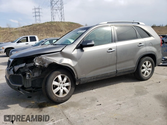 2013 Kia Sorento LX with VIN 5XYKTDA21DG401970, listed as a Copart auction lot 54079365 with 217,969 mi miles and Salvage title. Bid and sale history available at DreamBid. Image 1.
