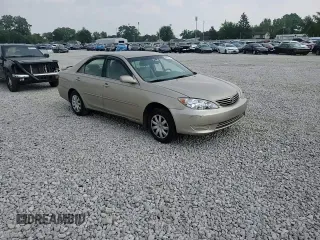2006 Toyota Camry STD z VIN 4T1BE30K46U108275, wystawiony jako Copart lot #59905115 z przebiegiem 157 072 mil mil oraz Szkoda całkowita • Salvage title. Historia ofert i sprzedaży dostępna na DreamBid. Obrazek 13.