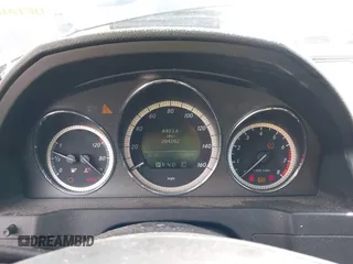 2010 Mercedes-Benz C 300 Sport with VIN WDDGF5EB8AR091199, listed as a IAAI auction lot 42382654 with 204,202 mi miles and . Bid and sale history available at DreamBid. Image 7.