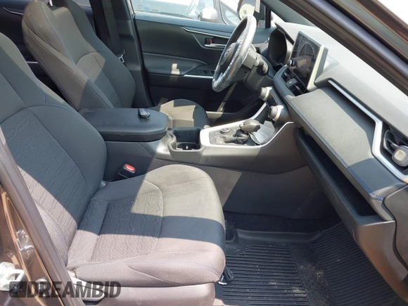 2024 Toyota RAV4 Hybrid SE with VIN 4T3T6RFV4RU144159, listed as a IAAI auction lot 42383398 with 24,499 mi miles and . Bid and sale history available at DreamBid. Image 5.