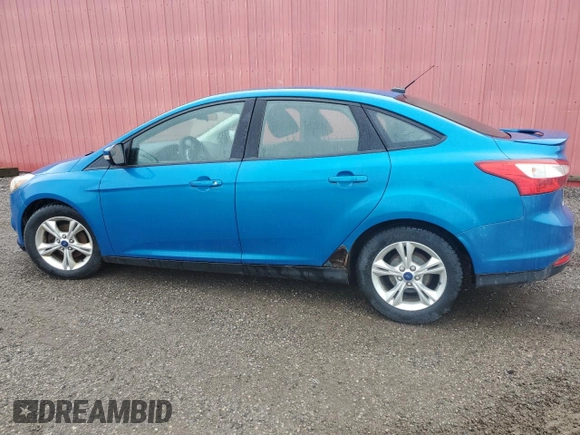 2013 Ford Focus SE z VIN 1FADP3F21DL310739, wystawiony jako Copart lot #57679325 z przebiegiem 225 860 mil mil oraz Czysty tytuł • Clean title. Historia ofert i sprzedaży dostępna na DreamBid. Obrazek 2.