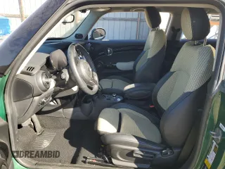 2022 MINI Hardtop Cooper SE with VIN WMW13DJ01N2R00366, listed as a Copart auction lot 81752854 with Not provided miles and Non repairable. Bid and sale history available at DreamBid. Image 7.