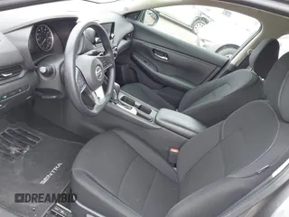 2022 Nissan Sentra S with VIN 3N1AB8BV9NY307592, listed as a IAAI auction lot 41947673 with 17,638 mi miles. Bid and sale history available at carsss.com. Image 19.