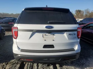 2019 Ford Police Interceptor Utility z VIN 1FM5K8AR2KGA31039, wystawiony jako Copart lot #50120465 z przebiegiem 73 554 mil mil oraz Szkoda całkowita • Salvage title. Historia ofert i sprzedaży dostępna na DreamBid. Obrazek 6.