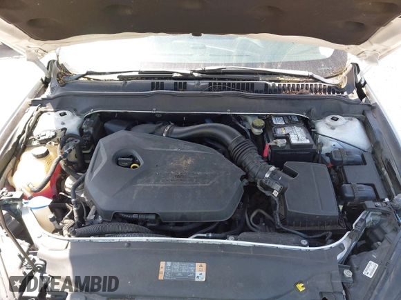 2013 Ford Fusion SE with VIN 3FA6P0HR1DR228027, listed as a IAAI auction lot 42126141 with 170,353 mi miles. Bid and sale history available at carsss.com. Image 10.