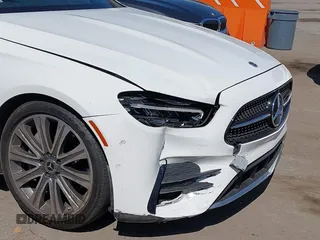 2022 Mercedes-Benz E 350 with VIN W1KZF8DB5NB068876, listed as a IAAI auction lot 41999445 with 31,786 mi miles and . Bid and sale history available at DreamBid. Image 6.
