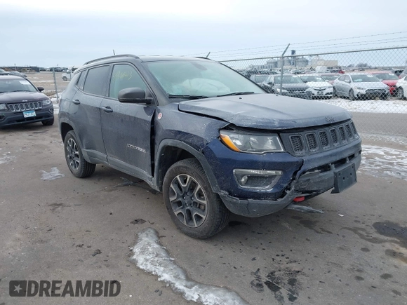 2020 Jeep Compass Trailhawk with VIN 3C4NJDDB3LT143926, listed as a IAAI auction lot 41368613 with 61,909 mi miles and . Bid and sale history available at carsss.com. Image 6.