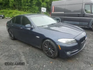 2011 BMW 5 Series 550i z VIN WBAFR9C57BC271325, wystawiony jako Copart lot #60269885 z przebiegiem 134 518 mil mil oraz Szkoda całkowita • Salvage title. Historia ofert i sprzedaży dostępna na DreamBid. Obrazek 4.