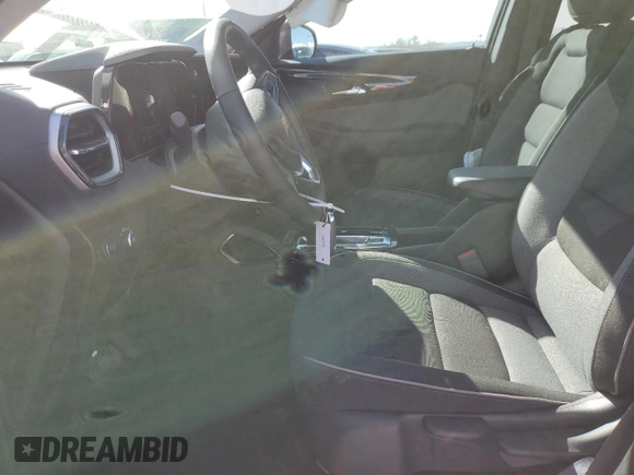 2024 Chevrolet TrailBlazer LT with VIN KL79MPSL3RB195733, listed as a Copart auction lot 48359405 with 5,331 mi miles and Salvage Title. Bid and sale history available at DreamBid. Image 7.