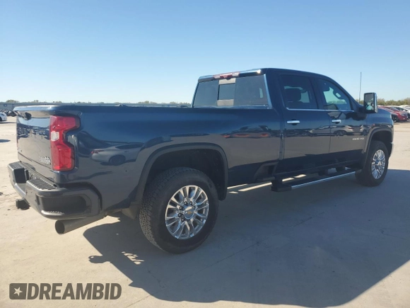 2022 Chevrolet Silverado 3500HD High Country with VIN 1GC4YVEY5NF165925, listed as a Copart auction lot 82040744 with 22,040 mi miles and Salvage Title. Bid and sale history available at carsss.com. Image 3.
