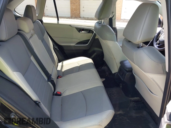 2021 Toyota RAV4 Hybrid LE с VIN 2T3B6RFV7MW020889, выставлен на аукционе IAAI как лот 42546850 с пробегом 75 237 миль миль и . История ставок и продаж доступна на DreamBid. Изображение 8.