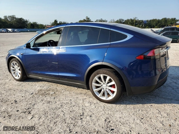 2017 Tesla Model X P100D with VIN 5YJXCBE44HF047316, listed as a Copart auction lot 76130464 with NaN miles and Salvage Title. Bid and sale history available at carsss.com. Image 2.