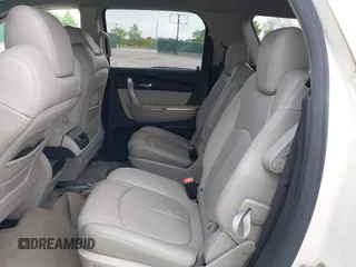 2008 GMC Acadia SLT1 z VIN 1GKEV23718J199694, wystawiony jako IAAI lot #42240398 z przebiegiem 203 485 mil mil oraz . Historia ofert i sprzedaży dostępna na DreamBid. Obrazek 8.