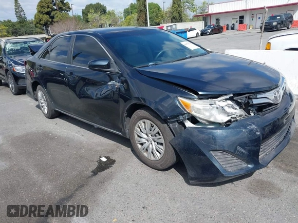 2013 Toyota Camry L with VIN 4T1BF1FK4DU278402, listed as a IAAI auction lot 41957178 with 70,541 mi miles. Bid and sale history available at carsss.com. Image 1.