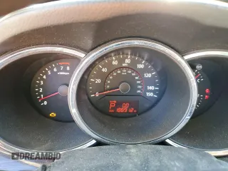 2011 Kia Sorento LX with VIN 5XYKTDA28BG057065, listed as a Copart auction lot 49723015 with 186,912 mi miles and Salvage Title. Bid and sale history available at carsss.com. Image 9.