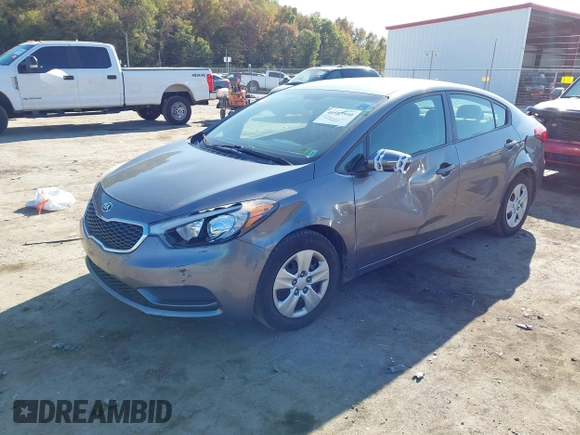 2016 Kia Forte LX with VIN KNAFX4A65G5522312, listed as a IAAI auction lot 40583940 with 114,623 mi miles. Bid and sale history available at carsss.com. Image 2.