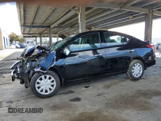 2015 Nissan Versa S Plus with VIN 3N1CN7AP6FL905117, listed as a Copart auction lot 48576895 with 44,815 mi miles and Salvage Title. Bid and sale history available at DreamBid. Image 1.