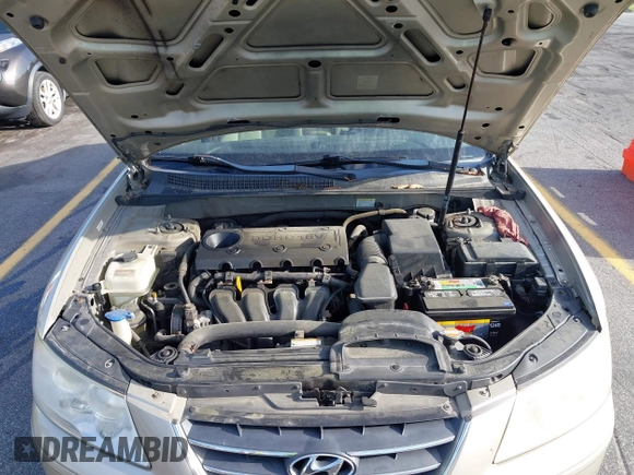 2009 Hyundai Sonata GLS with VIN 5NPET46C19H441111, listed as a IAAI auction lot 42313394 with 154,810 mi miles and . Bid and sale history available at DreamBid. Image 10.