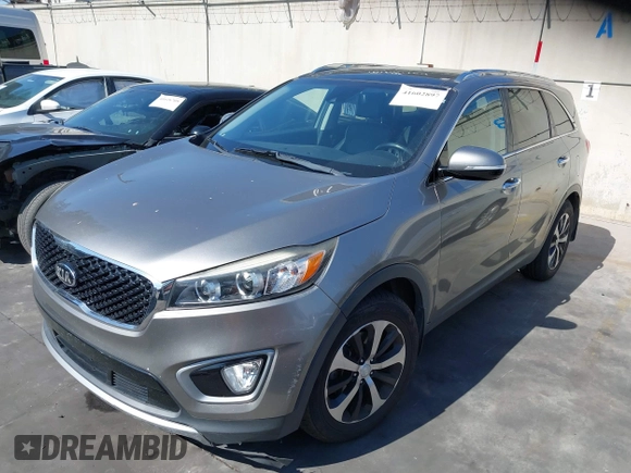 2017 Kia Sorento EX V6 with VIN 5XYPH4A57HG236014, listed as a IAAI auction lot 41602897 with 103,210 mi miles. Bid and sale history available at carsss.com. Image 23.