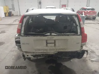 2005 Volvo XC70 with VIN YV1SZ592751190343, listed as a IAAI auction lot 41517785 with 202,533 mi miles and . Bid and sale history available at DreamBid. Image 17.