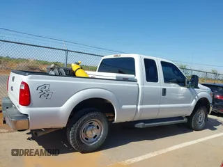 2016 Ford F-250 XLT with VIN 1FT7X2B6XGEB63033, listed as a IAAI auction lot 42593094 with 139,263 mi miles and . Bid and sale history available at DreamBid. Image 12.