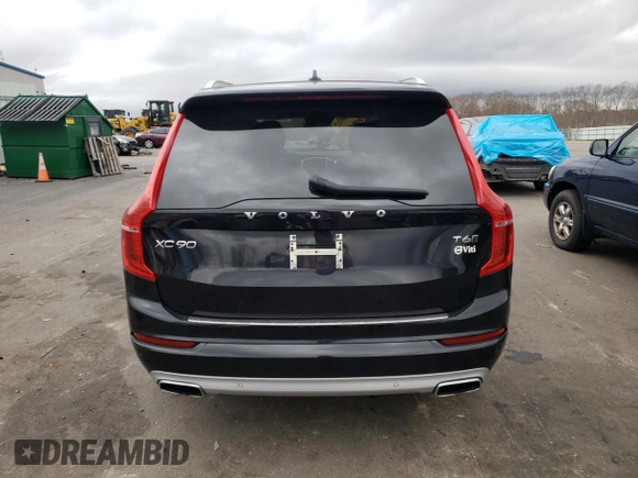2020 Volvo XC90 Momentum with VIN YV4A22PK9L1589756, listed as a Copart auction lot 68428982 with 41,911 mi miles. Bid and sale history available at carsss.com. Image 6.