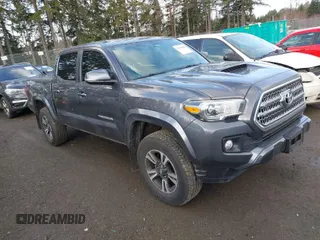 2016 Toyota Tacoma SR with VIN 5TFCZ5AN3GX010520, listed as a IAAI auction lot 41699080 with 65,877 mi miles. Bid and sale history available at carsss.com. Image 1.