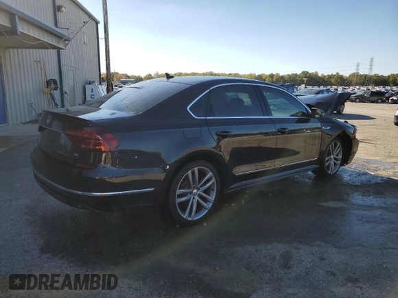 2019 Volkswagen Passat SE R-Line z VIN 1VWMA7A35KC013535, wystawiony jako Copart lot #80677504 z przebiegiem 88 376 mil mil oraz Szkoda całkowita • Salvage title. Historia ofert i sprzedaży dostępna na DreamBid. Obrazek 3.