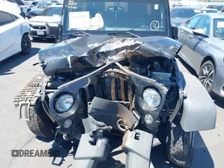 2017 Jeep Wrangler Unlimited Sport with VIN 1C4HJWDG1HL551090, listed as a IAAI auction lot 42619497 with 92,693 mi miles and . Bid and sale history available at DreamBid. Image 6.