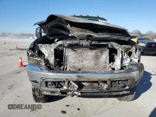 2003 Ford Super Duty F-250 XL with VIN 1FTNX21F53EA98269, listed as a Copart auction lot 42813195 with 0 mi miles and Salvage Title. Bid and sale history available at carsss.com. Image 5.