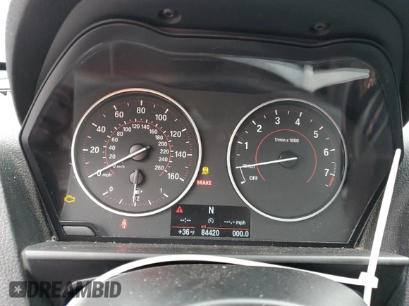 2014 BMW 2 Series M235i с VIN WBA1J7C5XEV253156, выставлен на аукционе Copart как лот 41607935 с пробегом 84 420 миль миль и Списание • Salvage title. История ставок и продаж доступна на DreamBid. Изображение 9.