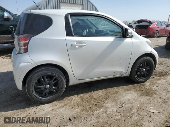 2013 Scion iQ z VIN JTNJJXB08DJ024226, wystawiony jako Copart lot #53262975 z przebiegiem 170 253 mil mil oraz Szkoda całkowita • Salvage title. Historia ofert i sprzedaży dostępna na DreamBid. Obrazek 3.
