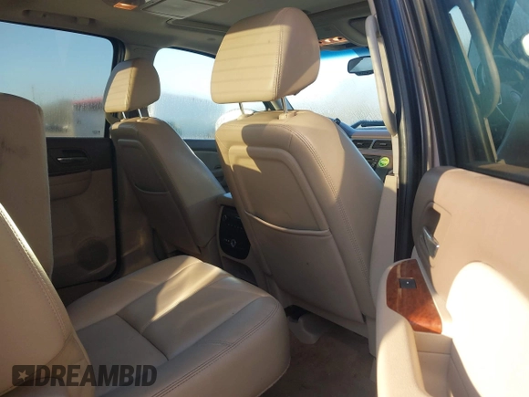 2007 GMC Sierra 1500 with VIN 2GTEK13Y071681590, listed as a IAAI auction lot 41774691 with 240,673 mi miles and . Bid and sale history available at DreamBid. Image 8.
