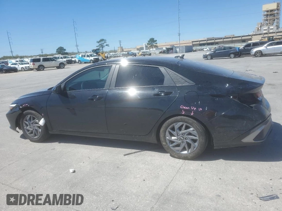 2024 Hyundai Elantra SEL with VIN KMHLM4DG8RU703072, listed as a Copart auction lot 48698685 with 29,827 mi miles and Salvage Title. Bid and sale history available at carsss.com. Image 2.