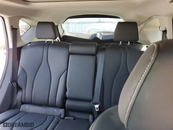 2022 Acura RDX w/Technology Package with VIN 5J8TC1H55NL004868, listed as a Copart auction lot 44748655 with 27,133 mi miles and Salvage Title. Bid and sale history available at carsss.com. Image 10.