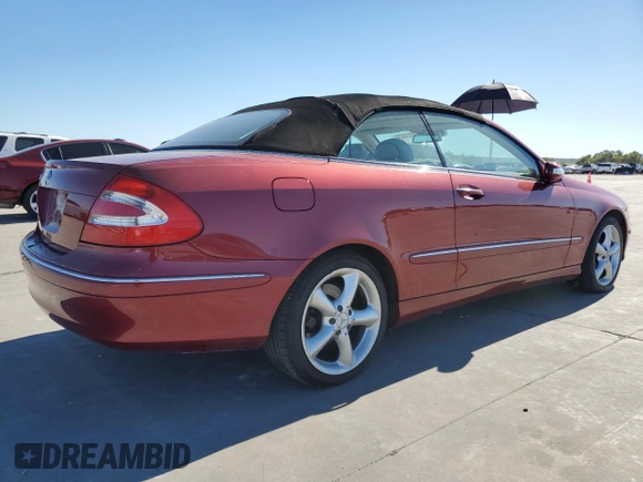 2005 Mercedes-Benz CLK 320 with VIN WDBTK65G45T043762, listed as a Copart auction lot 79904434 with 88,127 mi miles and Salvage Title. Bid and sale history available at DreamBid. Image 3.