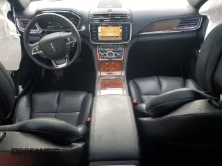 2019 Lincoln Continental Select with VIN 1LN6L9TK7K5602477, listed as a Copart auction lot 83822064 with 62,950 mi miles and Clean Title. Bid and sale history available at carsss.com. Image 8.