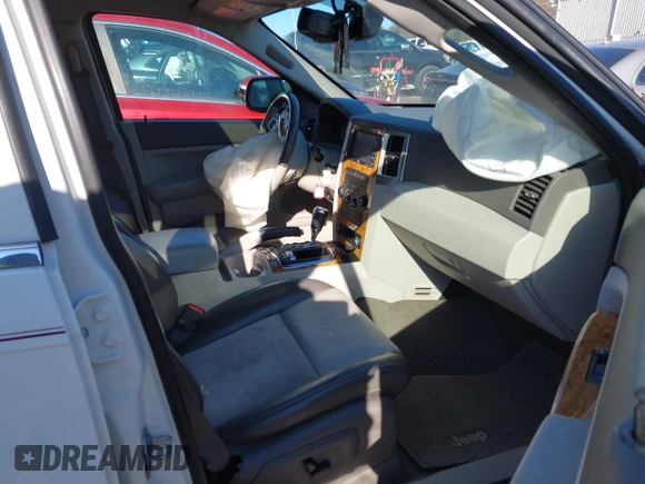 2009 Jeep Grand Cherokee Limited with VIN 1J8HR58T69C538114, listed as a IAAI auction lot 41283693 with 71,150 mi miles and . Bid and sale history available at DreamBid. Image 5.