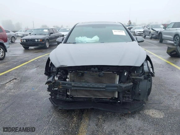 2019 Hyundai Sonata SEL with VIN 5NPE34AF4KH758422, listed as a IAAI auction lot 41378936 with 100,329 mi miles. Bid and sale history available at carsss.com. Image 13.