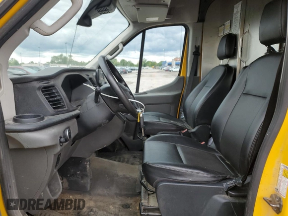 2023 Ford Transit Cargo z VIN 1FTBR1X81PKA73943, wystawiony jako Copart lot #60577215 z przebiegiem 74 975 mil mil oraz Szkoda całkowita • Salvage title. Historia ofert i sprzedaży dostępna na DreamBid. Obrazek 7.