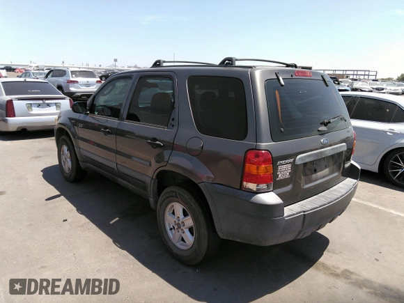2006 Ford Escape XLS with VIN 1FMYU02Z66KA85731, listed as a IAAI auction lot 37093710 with 248,986 mi miles and . Bid and sale history available at DreamBid. Image 3.