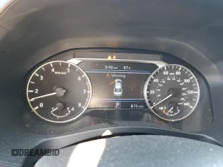 2022 Nissan Altima SV z VIN 1N4BL4DV9NN370506, wystawiony jako Copart lot #50054185 z przebiegiem 67 138 mil mil oraz Szkoda całkowita • Salvage title. Historia ofert i sprzedaży dostępna na DreamBid. Obrazek 9.