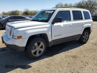 2016 Jeep Patriot Sport SE with VIN 1C4NJRBBXGD695158, listed as a Copart auction lot 46871705 with 74,489 mi miles and Salvage Title. Bid and sale history available at DreamBid. Image 1.