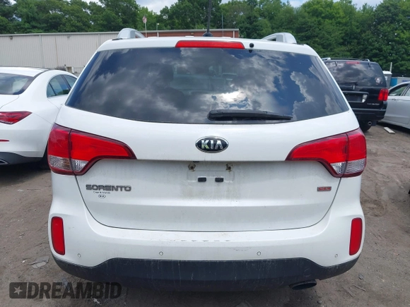2015 Kia Sorento LX with VIN 5XYKTDA6XFG640536, listed as a IAAI auction lot 42687095 with 142,816 mi miles and . Bid and sale history available at DreamBid. Image 16.