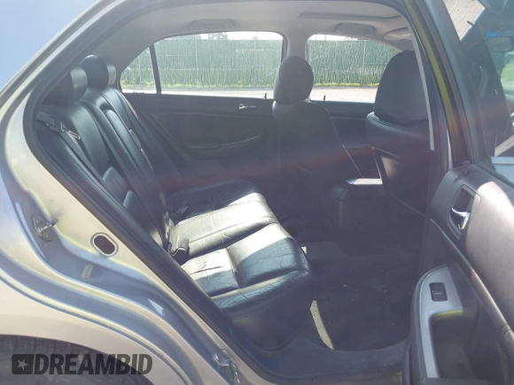 2004 Honda Accord EX с VIN 1HGCM66514A048924, выставлен на аукционе IAAI как лот 42409660 с пробегом 255 328 миль миль и . История ставок и продаж доступна на DreamBid. Изображение 8.